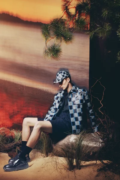 Look 19